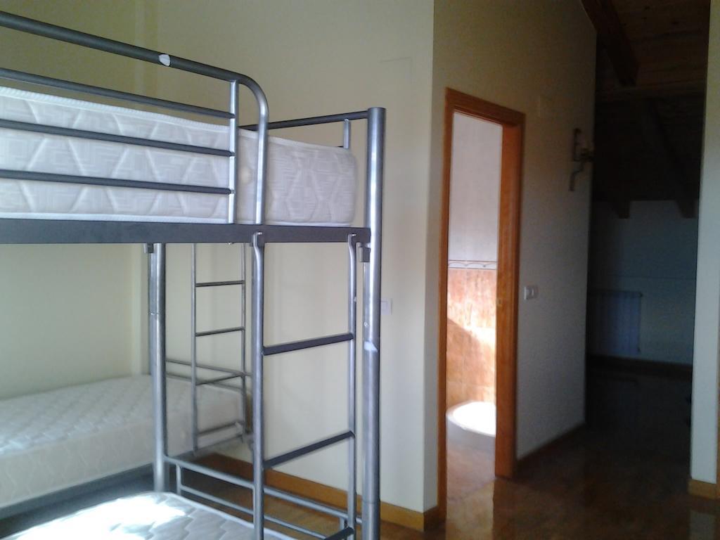 Albergue Victoria Cirueña الغرفة الصورة